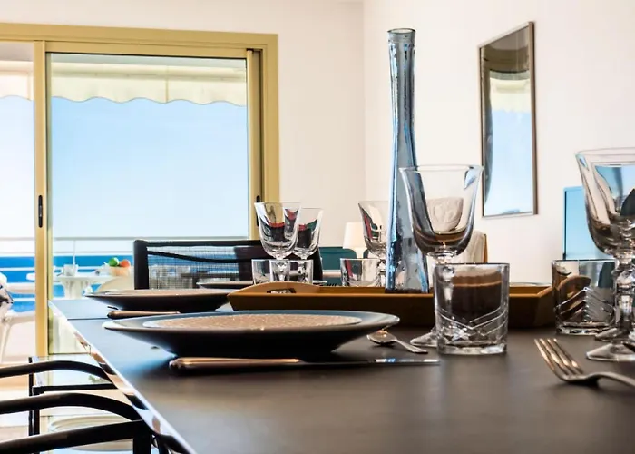 Vue Panoramique - 3 Pieces Moure Rouge - Vue Panoramique - 3 Pieces Moure Rouge Mae-2293 * Cannes